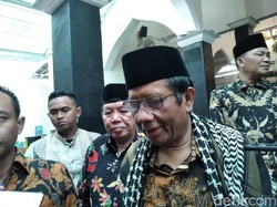 Muncul Tagar #JokowiTakutFPI di Medsos, Ini Respons Mahfud Md