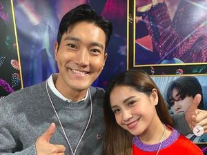 Siwon SuJu Dikira Patung saat Foto Bareng Nagita Slavina Siwon SuJu Dikira Patung saat Foto Bareng Nagita Slavina