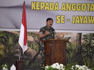 Cerita Panglima TNI soal Prajurit: Lagi Sama Keluarga, Harus Pergi demi Tugas