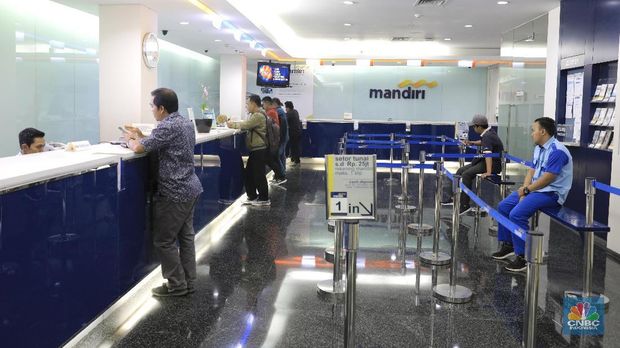 Kantor Cabang Bank Mandiri/CNBC Indonesia/Andrean Kristianto