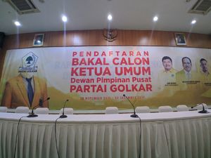 Pendaftaran Dibuka, Belum Ada yang Ambil Form Caketum Golkar