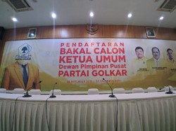 Pendaftaran Dibuka, Belum Ada yang Ambil Form Caketum Golkar