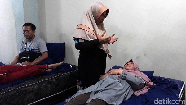 Begini Cara Ningsih Tinampi Obati Pasien