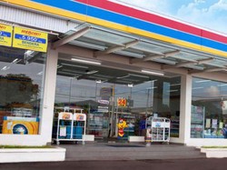 BANJIR PROMO Terbaru Indomaret: Rinso Deterjen Liquid + Molto Perfume 750 ml Rp 10.900
