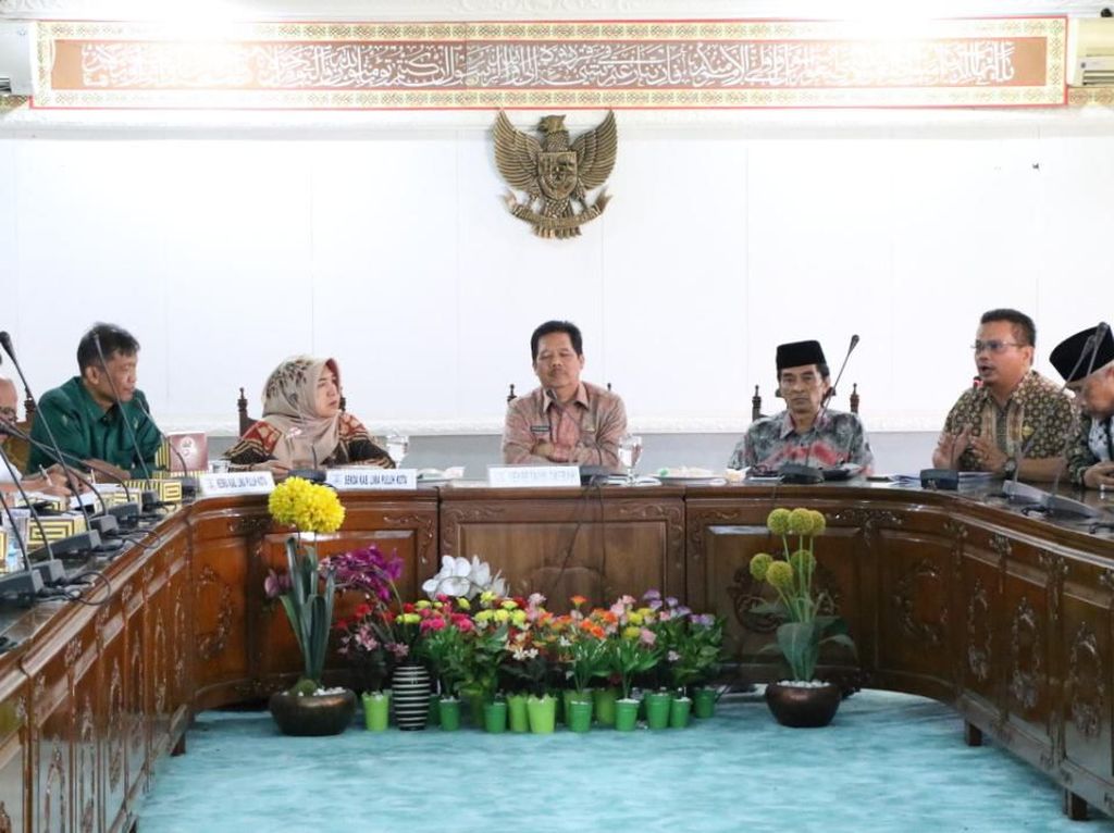 Pemkab Lima Puluh Kota Tiru Program Keagamaan Kabupaten Serang Pemkab Lima Puluh Kota Tiru Program Keagamaan Kabupaten Serang