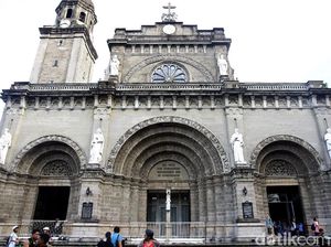 Pesona Katedral Manila, Bangunan Bersejarah di Ibu Kota Filipina Pesona Katedral Manila, Bangunan Bersejarah di Ibu Kota Filipina