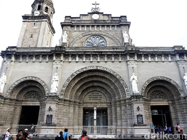 Pesona Katedral Manila, Bangunan Bersejarah di Ibu Kota Filipina