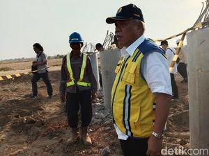 Jaga Daya Beli di Tengah Corona, Penggunaan Alat Berat Disetop Jaga Daya Beli di Tengah Corona, Penggunaan Alat Berat Disetop