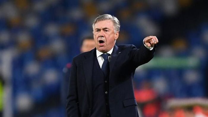 Everton membantah telah mencapai kesepakatan dengan Carlo Ancelotti (Foto: Francesco Pecoraro/Getty Images)