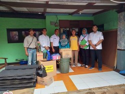 Pemkot Tangsel Beri Bantuan untuk Warga Muncul