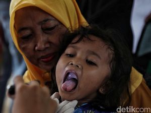 Pemeriksaan Kesehatan Gratis di RPTRA Tipar Cakung