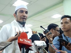 Disoal Kemendagri, Ini Kata FPI Soal Penyelesaian Konflik Internal di AD/ART