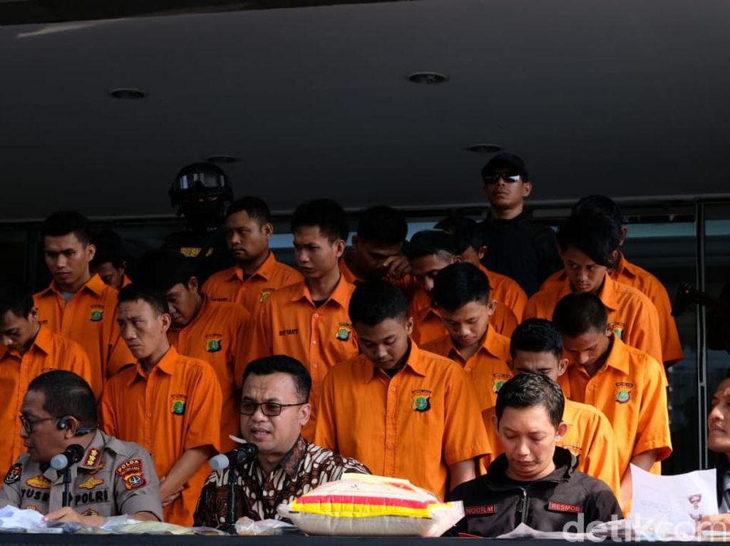 Nekat Curi 40 Karung Beras di Toko Kakaknya, Martinus Diringkus Polisi Nekat Curi 40 Karung Beras di Toko Kakaknya, Martinus Diringkus Polisi