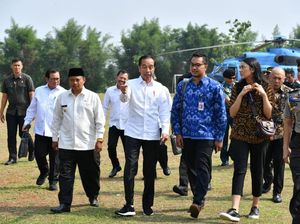 Jokowi Ungkap Alasan Ajak 2 Stafsus Milenial Kunker ke Subang Jokowi Ungkap Alasan Ajak 2 Stafsus Milenial Kunker ke Subang