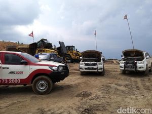 Begini Cara Servis Mobil Pertambangan di Kalimantan