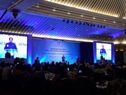 Nadiem: Aneh di Indonesia, Kekurangan Guru tapi Juga Kebanyakan Guru