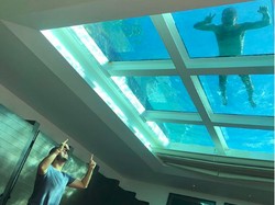 Liburan Belum Usai, Lorenzo Betah Nikmati Vila Mewah Bali