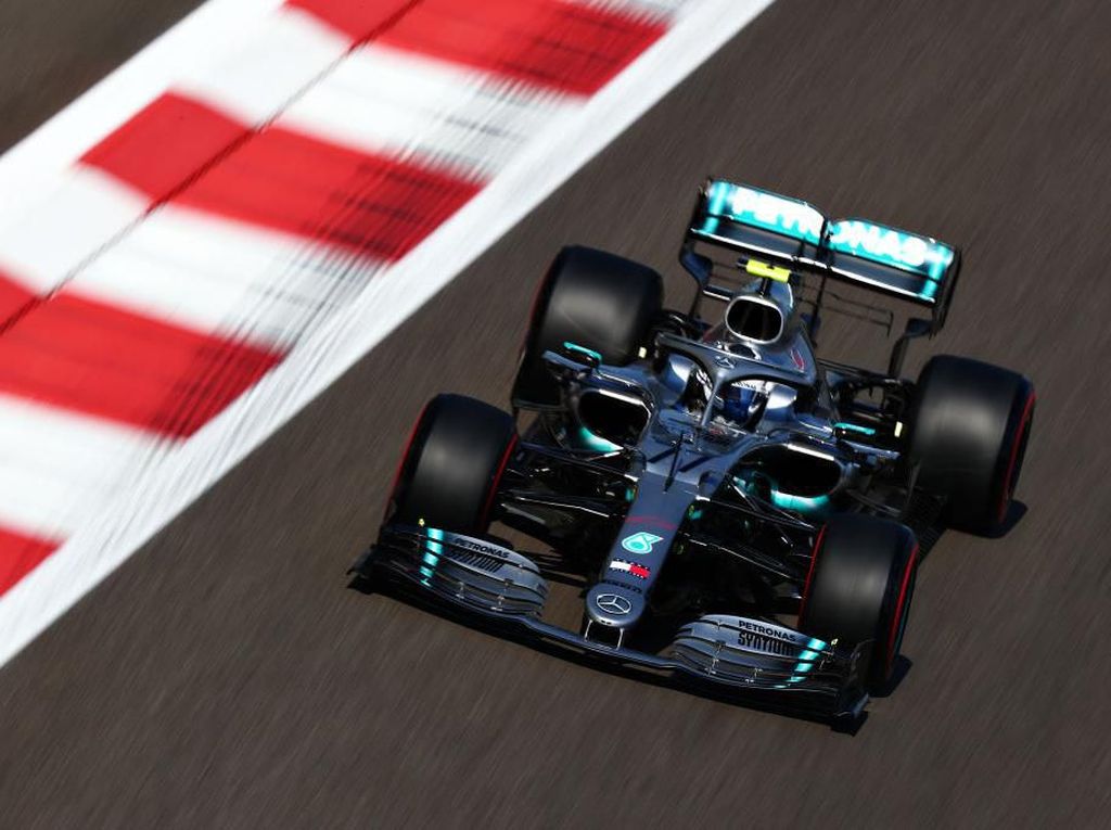 Bottas Tercepat di FP1 GP Abu Dhabi, Vettel Crash Bottas Tercepat di FP1 GP Abu Dhabi, Vettel Crash