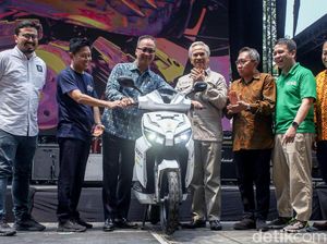 Menperin Agus Gumiwang Resmi Buka IIMS Motobike Menperin Agus Gumiwang Resmi Buka IIMS Motobike