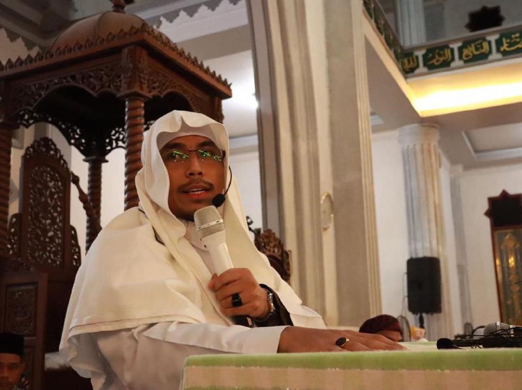 Merasa Nama Dicemarkan, Ustaz Maaher Akan Laporkan Balik Abu Janda Merasa Nama Dicemarkan, Ustaz Maaher Akan Laporkan Balik Abu Janda