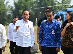 Jokowi soal Stuck 30 Menit: Bukan Macet Hahaha, Itu Berhenti di Casablanca Jokowi soal Stuck 30 Menit: Bukan Macet Hahaha, Itu Berhenti di Casablanca