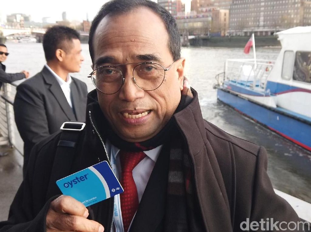 Menhub Mau Naik Angkutan Umum di Jakarta Cuma Pakai 1 Kartu Menhub Mau Naik Angkutan Umum di Jakarta Cuma Pakai 1 Kartu
