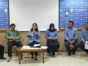 Kenalkan Produk UKM, Pemkot Surabaya Kembali Gelar Mlaku-Mlaku Nang Tunjungan Kenalkan Produk UKM, Pemkot Surabaya Kembali Gelar Mlaku-Mlaku Nang Tunjungan