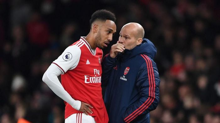 Freddie Ljungberg yakin Arsenal bisa finis empat besar. (Foto: Harriet Lander/Getty Images) Freddie Ljungberg yakin Arsenal bisa finis empat besar. (Foto: Harriet Lander/Getty Images)