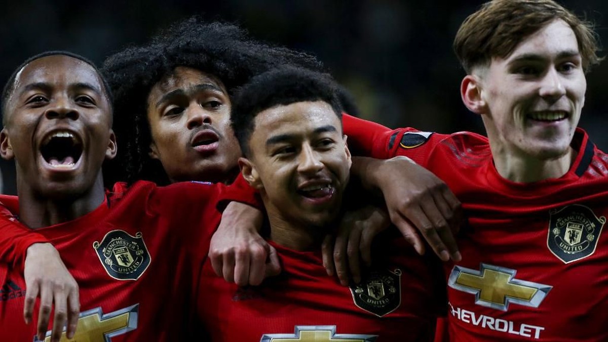 Jesse Lingard mengakhiri puasa gol dengan menjebol gawang Astana di Liga Europa (Foto: stringer / AFP)