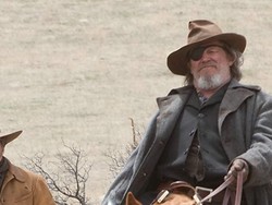 Sinopsis True Grit, Film Pertama Hailee Stenfield