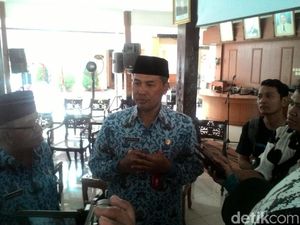 Tetangga Kaget Camat Sunarto Unggah Video Selingkuh: Keluarganya Harmonis