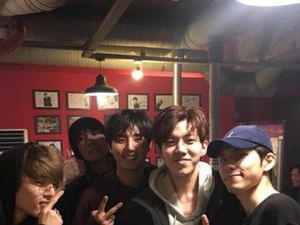 Gelar Konser di Jakarta, Ini Potret Kulineran Member Day 6!