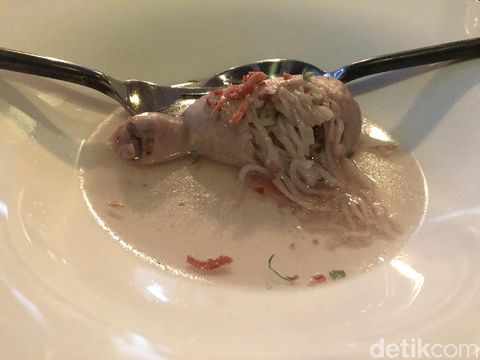 Batagor Kingsley dan Mie Kocok Dadeng Dalam 'Molecular Gastronomy'