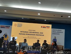 Ungkap Anggaran Nadiem, Sri Mulyani: Rp 200 T untuk Gaji Guru