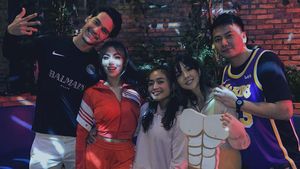 Heboh Legging Warna Kulit Gisel, Para Artis Ini Pernah Memakainya