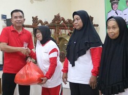 Sejahterakan Lansia, Pemkab Bojonegoro Gelar Bakti Sosial