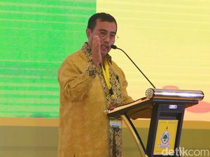 Yahya Zaini Sentil Menkes Buntut Gaji Rp 15 Juta Lebih Sehat dari Rp 5 Juta Yahya Zaini Sentil Menkes Buntut Gaji Rp 15 Juta Lebih Sehat dari Rp 5 Juta