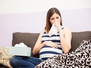 Terserang Pilek di Musim Hujan, Ini yang Perlu Dilakukan Ibu Hamil