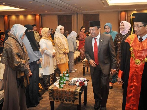 Menag Fachrul Razi Hadiri Wisuda PTIQ