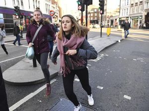 Momen Menegangkan Saat Teror di London Bridge