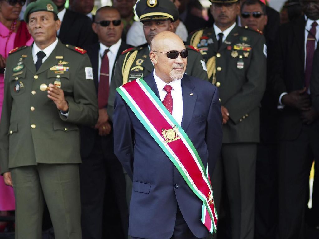 Presiden Suriname Divonis 20 Tahun Penjara Atas Pembunuhan 15 Musuh Politik Presiden Suriname Divonis 20 Tahun Penjara Atas Pembunuhan 15 Musuh Politik