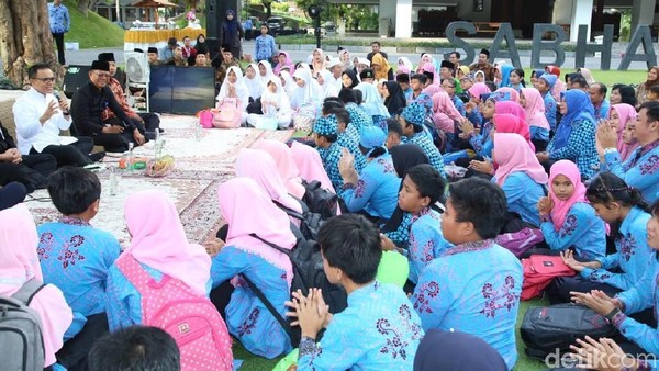 Banyuwangi Dorong Tumbuhnya Generasi Muda Kreatif Sejak Sd