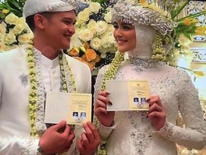 Citra Kirana dan Rezky Aditya Resmi Menikah