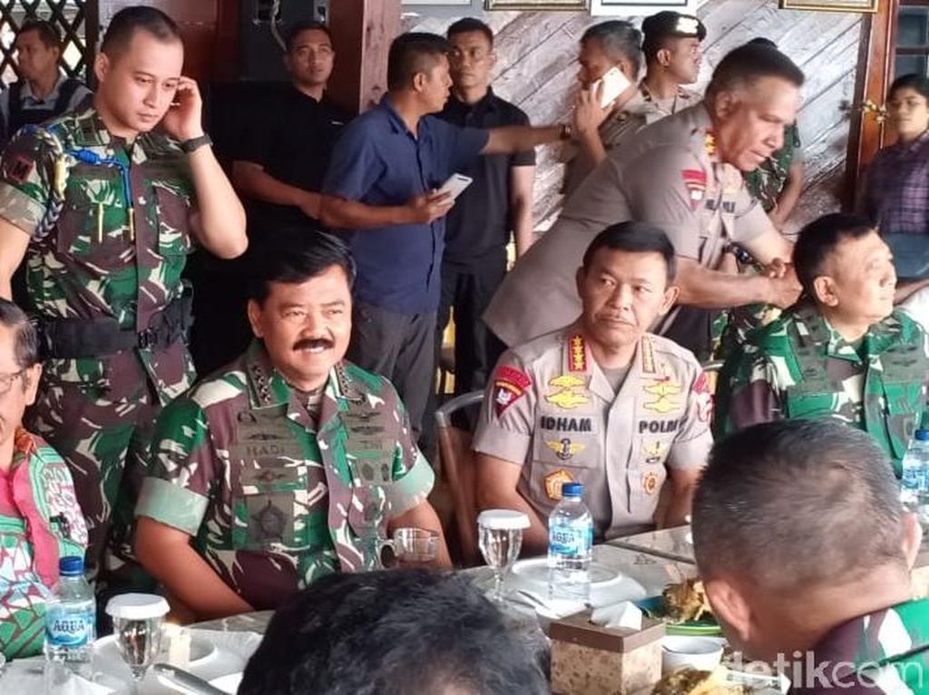 Sepekan Disambangi Panglima TNI-Kapolri, Papua Kondusif Sepekan Disambangi Panglima TNI-Kapolri, Papua Kondusif