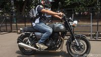 Wujud Scrambler 400 cc yang Dibanderol Rp 72 Juta