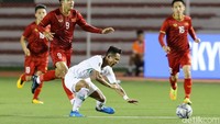Usai restart, Vietnam terus menggulirkan tekanan kepada pertahanan Indonesia.