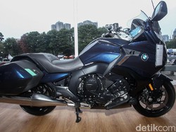 Kenapa Motor Sultan Dapat Parkir Khusus di Lobi Mal?