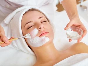 Terdakwa Suap KPK Lakukan Facial Brightening, Perawatan Apa Sih Itu? Terdakwa Suap KPK Lakukan Facial Brightening, Perawatan Apa Sih Itu?