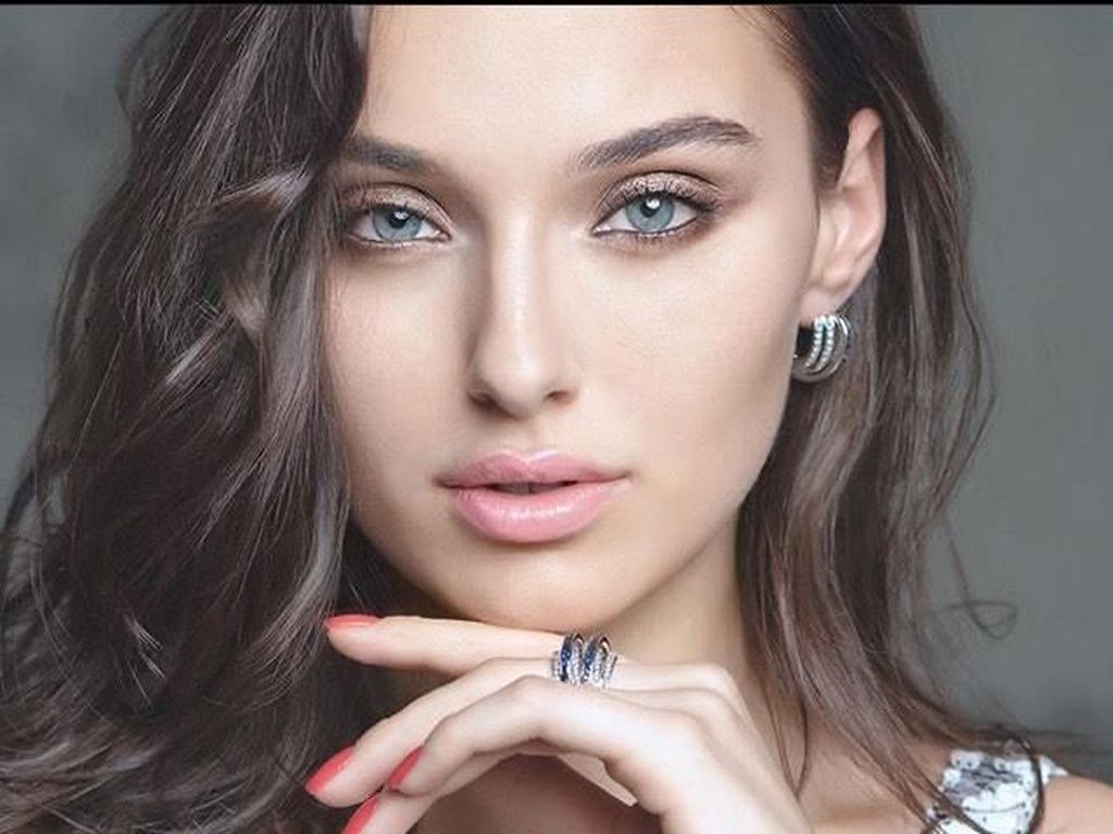 Ratu Kecantikan Didiskualifikasi dari Miss World karena Status Janda Anak 1 Ratu Kecantikan Didiskualifikasi dari Miss World karena Status Janda Anak 1