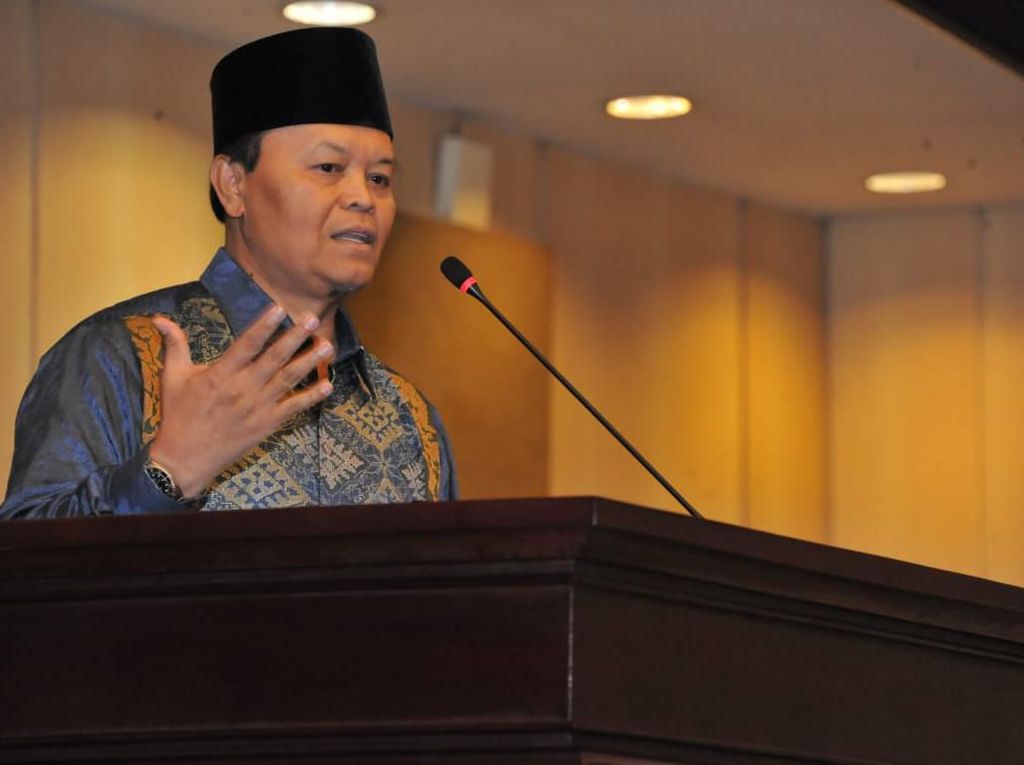 HNW Usulkan 3 Kiat Perpendek Masa Tunggu Ibadah Haji HNW Usulkan 3 Kiat Perpendek Masa Tunggu Ibadah Haji